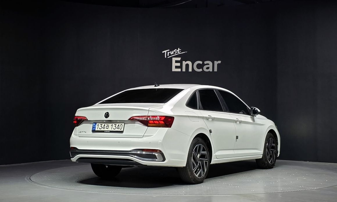 Volkswagen Jetta 2023