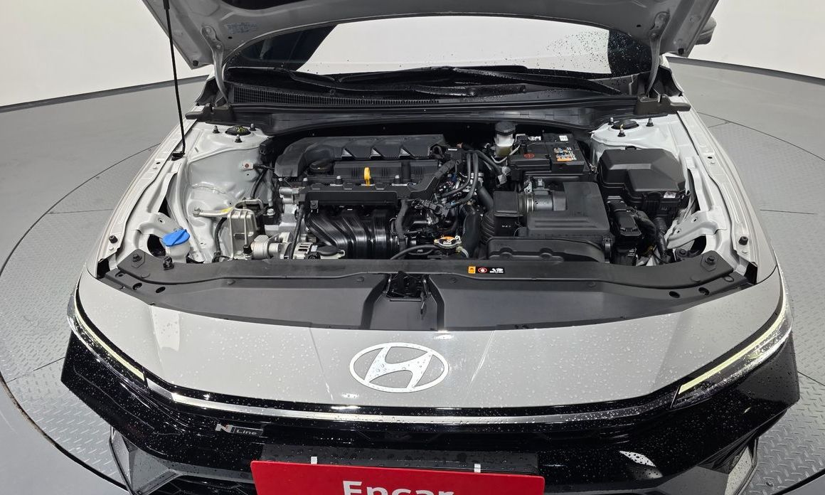 Hyundai AVANTE 2024