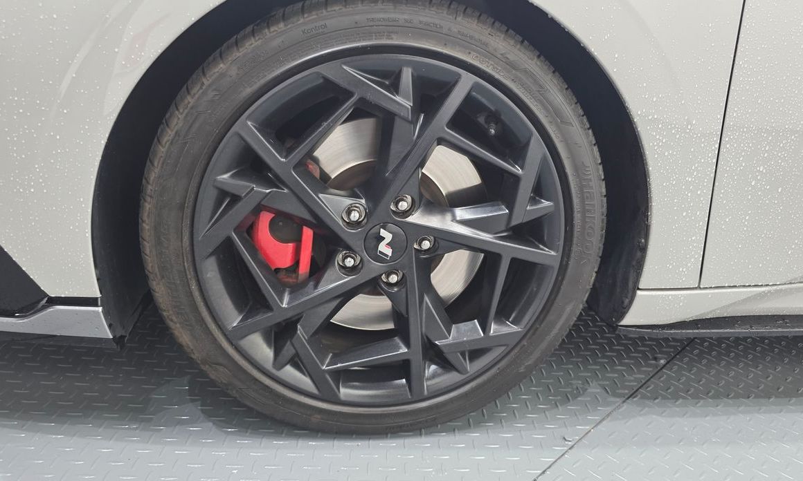 Hyundai AVANTE 2024
