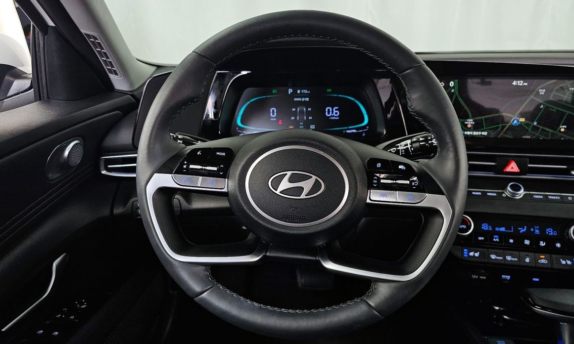 Hyundai AVANTE 2026
