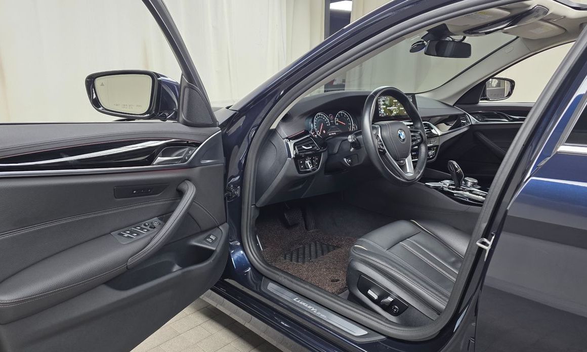 BMW 5-Series 2018