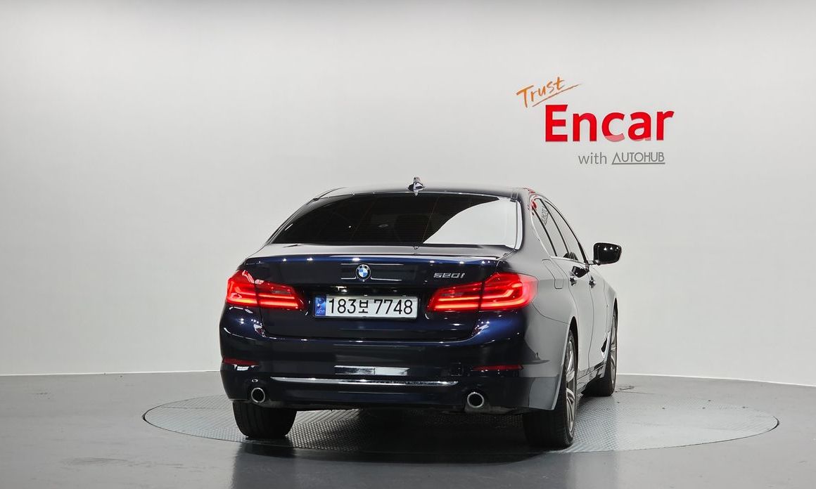 BMW 5-Series 2018
