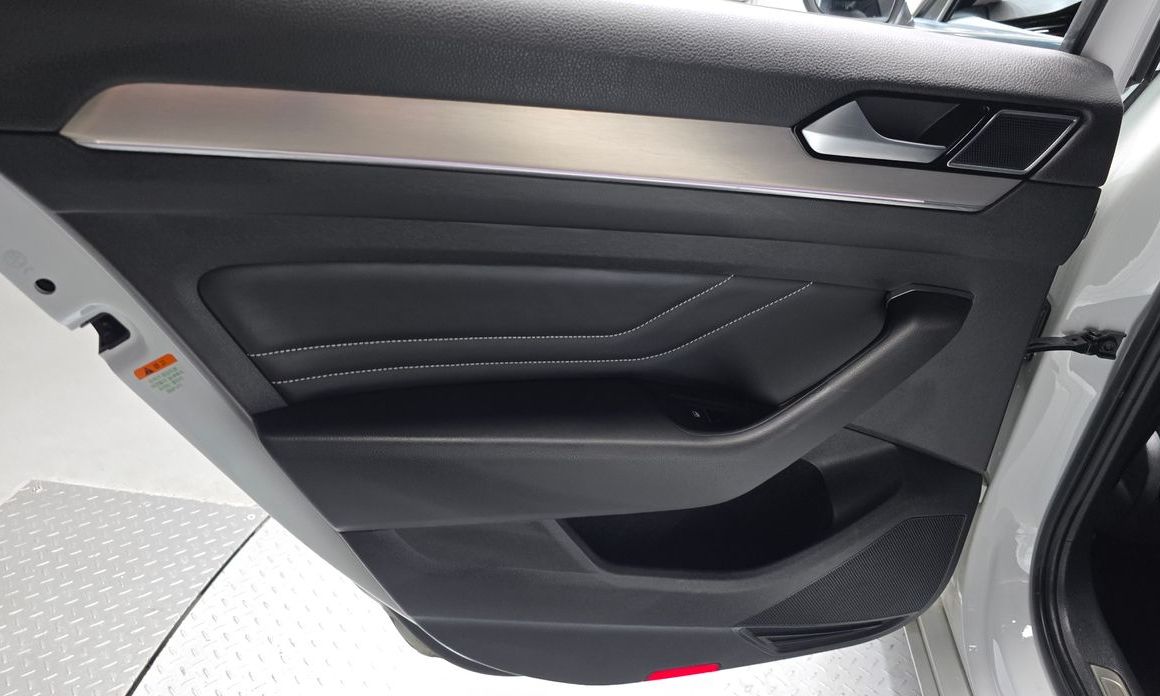 Volkswagen Passat 2021