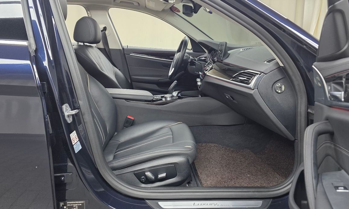 BMW 5-Series 2018