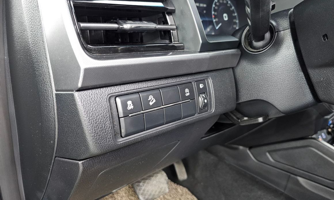 KG_Mobility_Ssangyong Rexton 2024