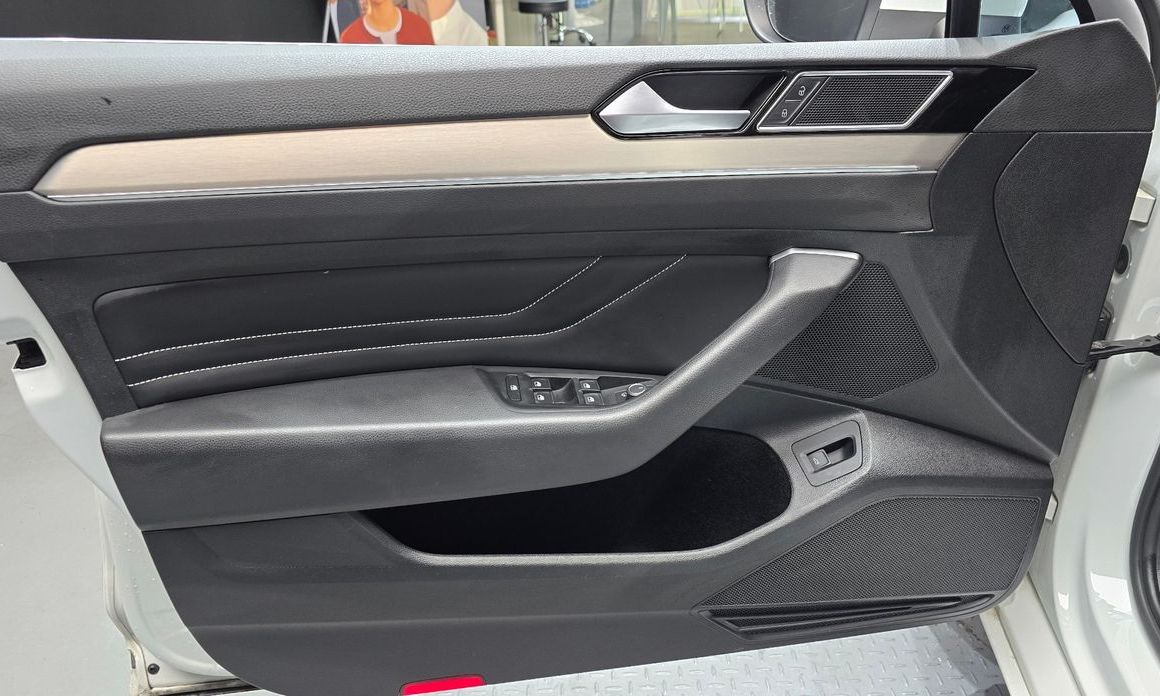 Volkswagen Passat 2021
