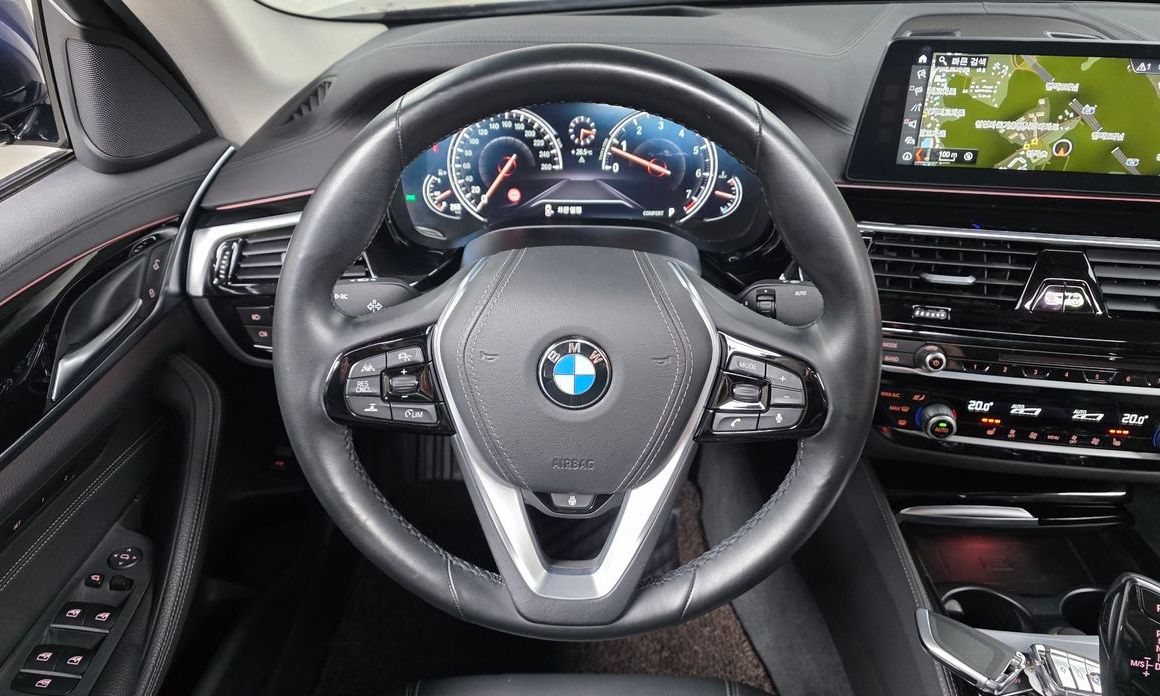 BMW 5-Series 2018
