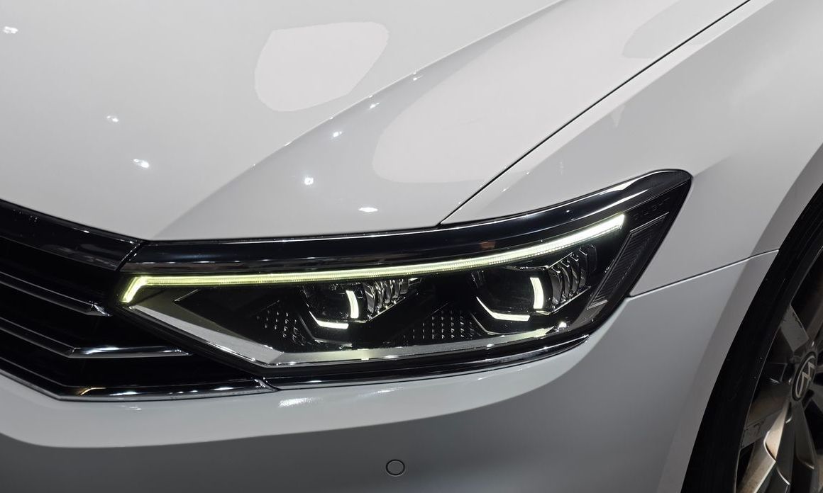 Volkswagen Passat 2021