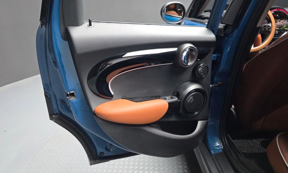 Mini Cooper 2024