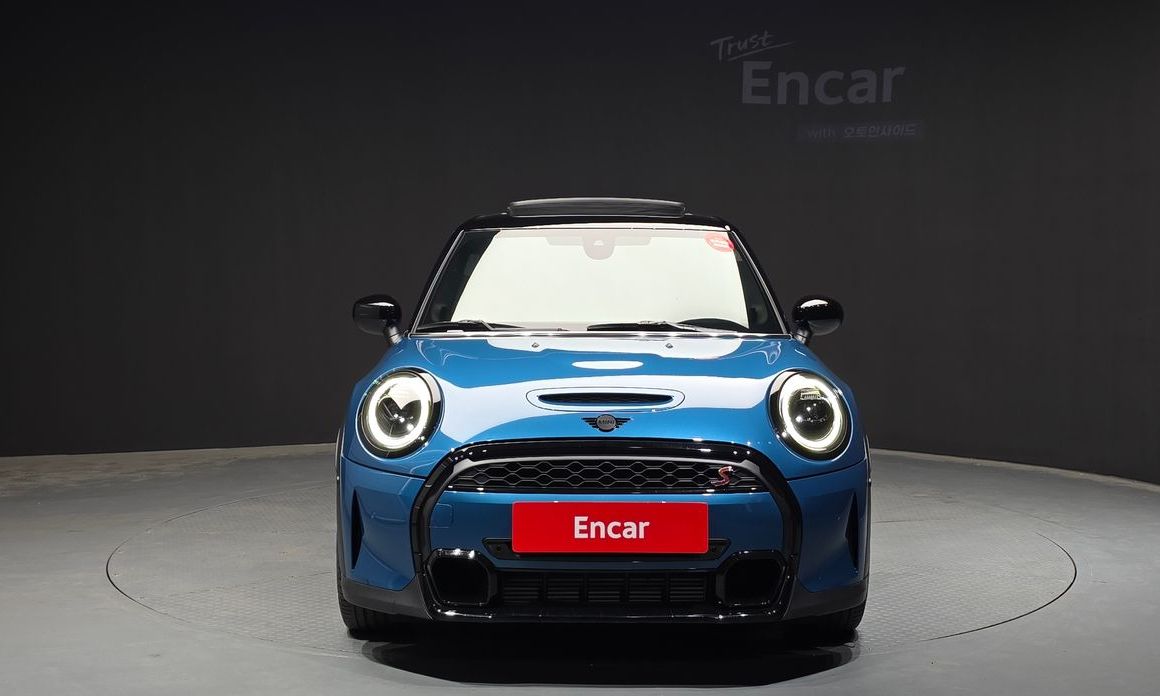 Mini Cooper 2024