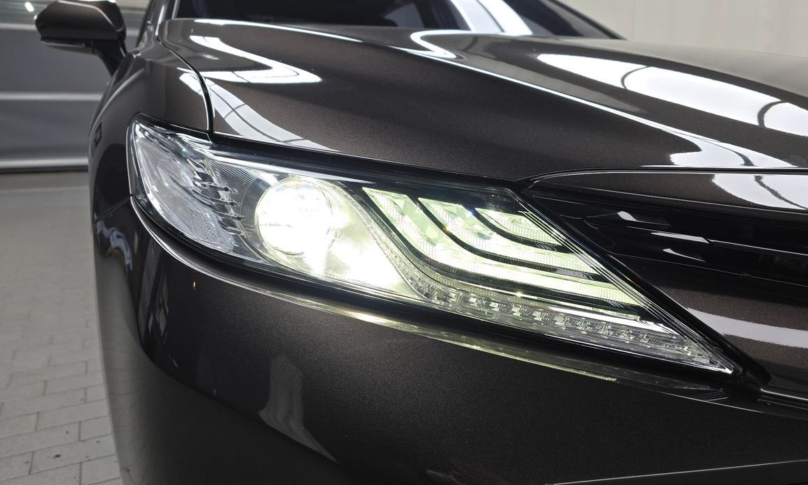 Toyota Camry 2019