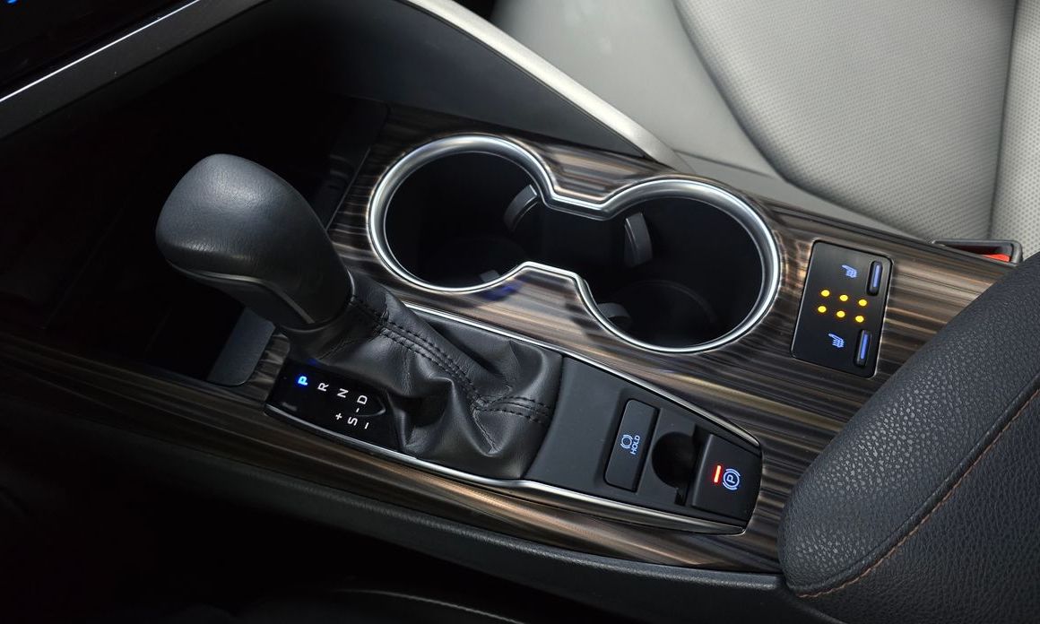 Toyota Camry 2019