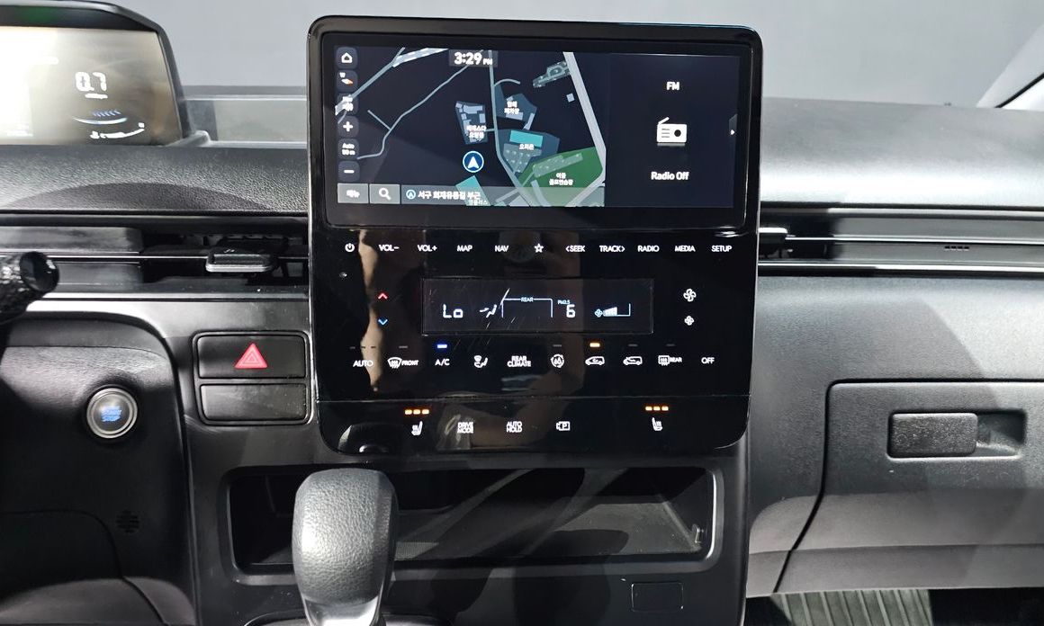 Hyundai Staria 2024