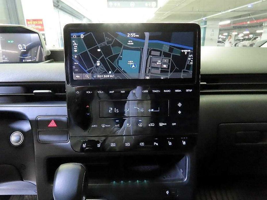 Hyundai Staria 2023