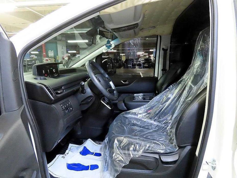 Hyundai Staria 2023