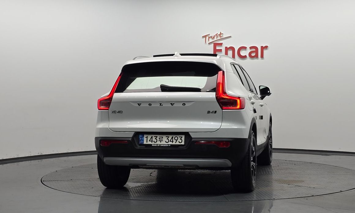 Volvo XC40 2022