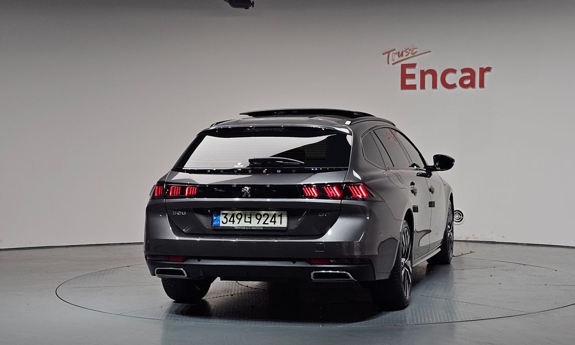 Peugeot 508 2021