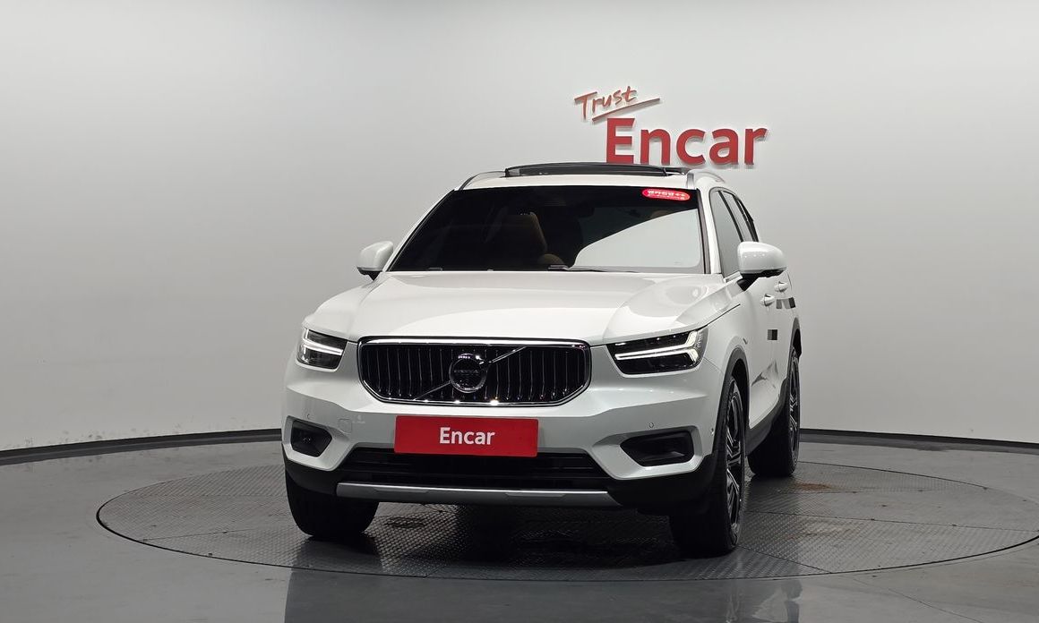 Volvo XC40 2022