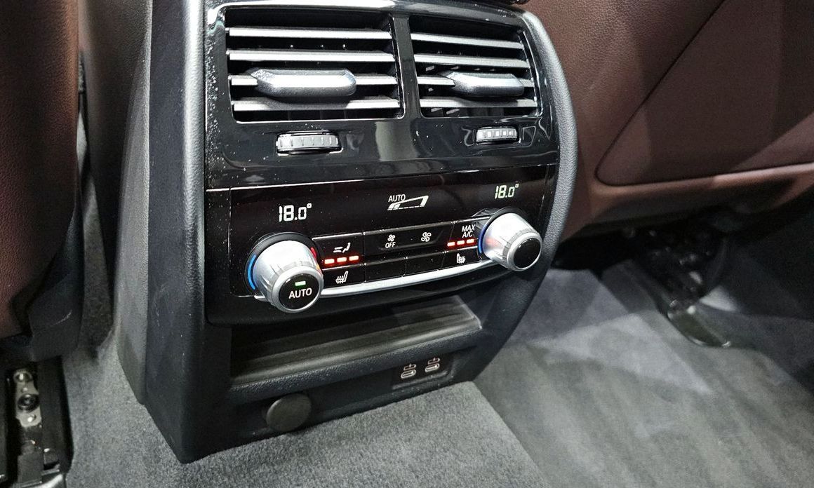 BMW 5-Series 2021