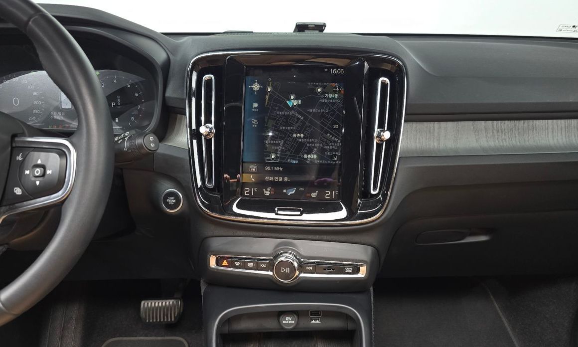 Volvo XC40 2022