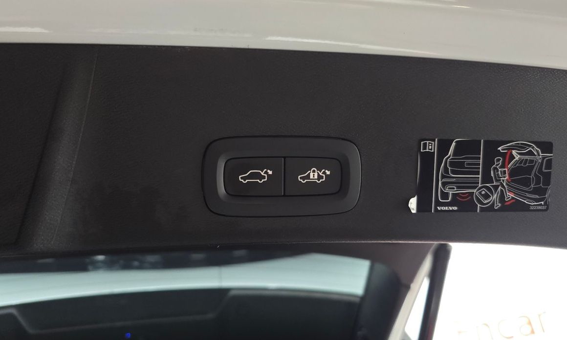Volvo XC40 2022