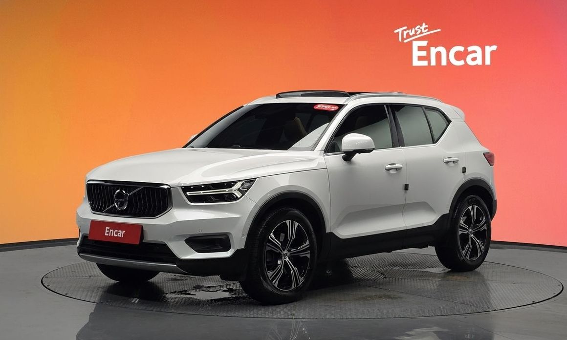 Volvo XC40 2022
