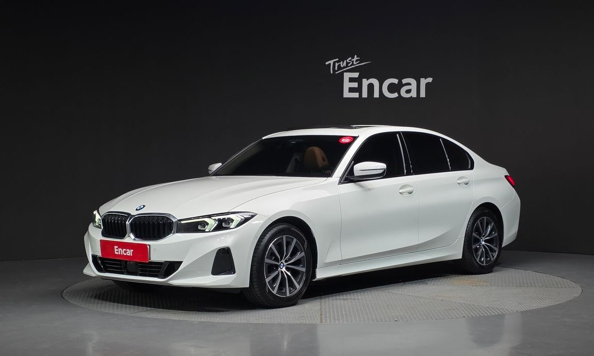 BMW 3-Series 2023