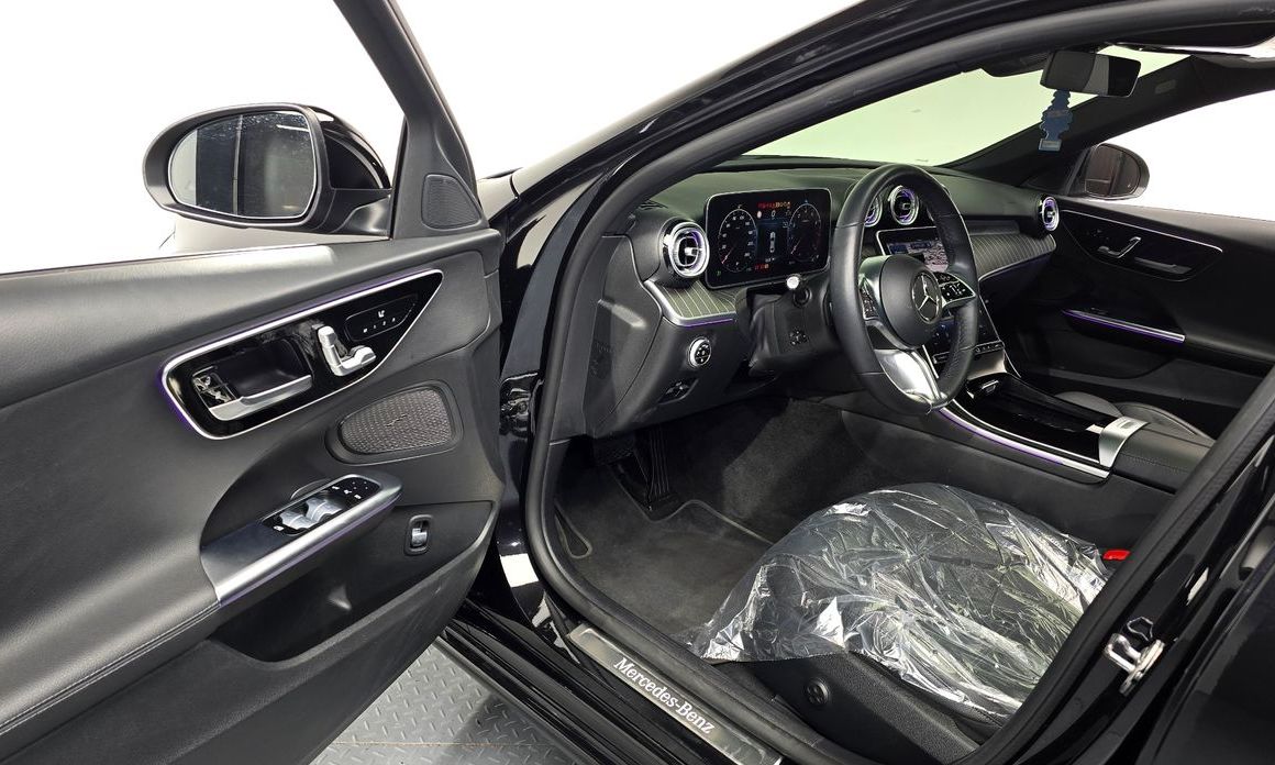 Mercedes-Benz C-Class 2023