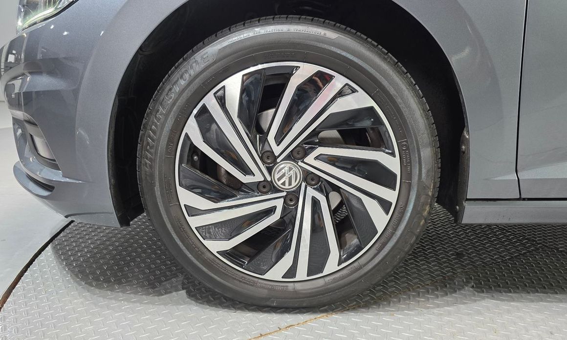 Volkswagen Jetta 2021