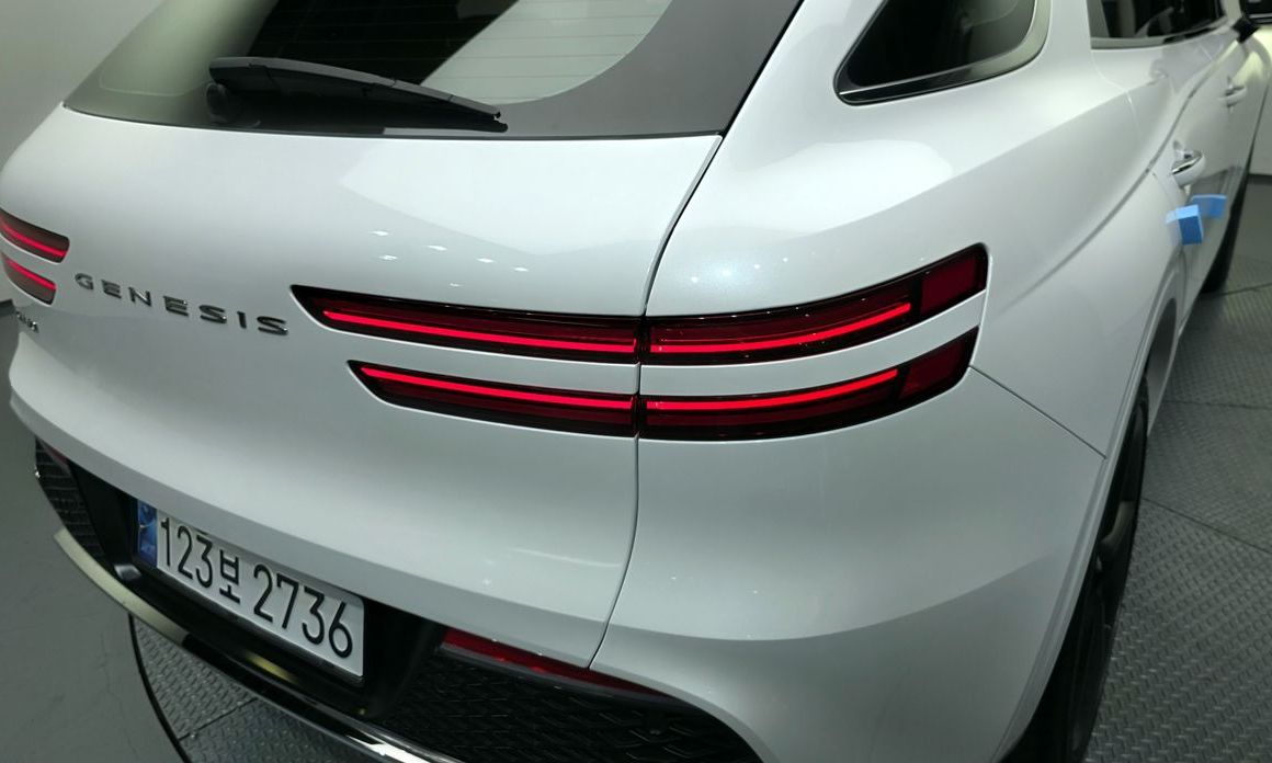 Genesis GV70 2023