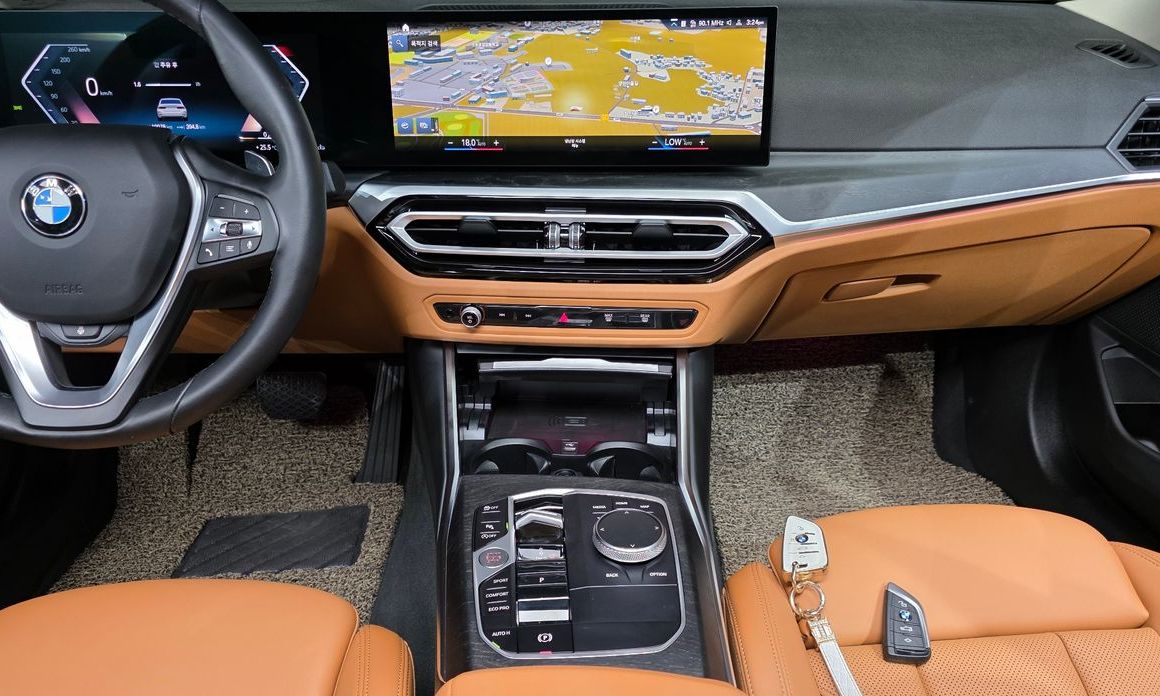 BMW 3-Series 2023