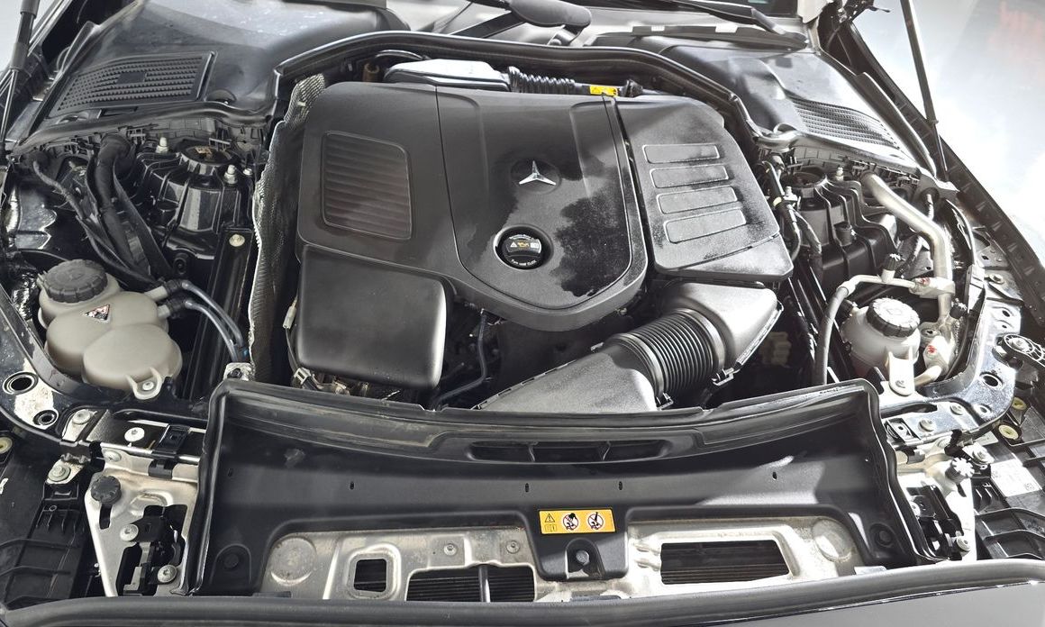 Mercedes-Benz C-Class 2023