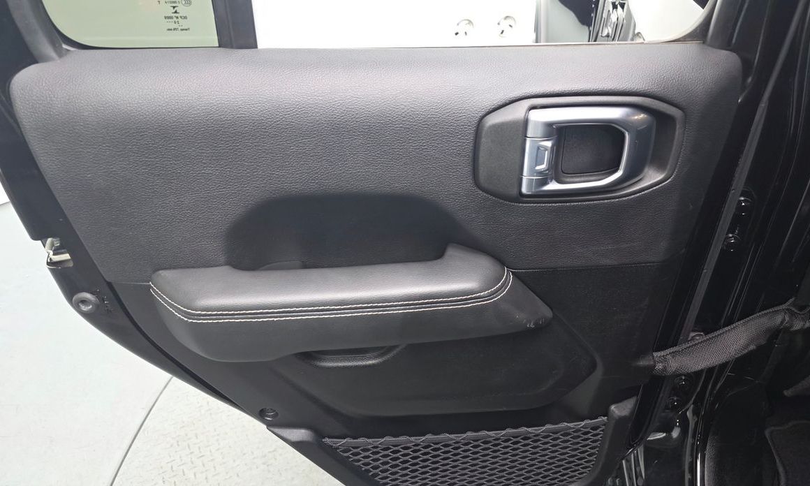 Jeep Wrangler 2021