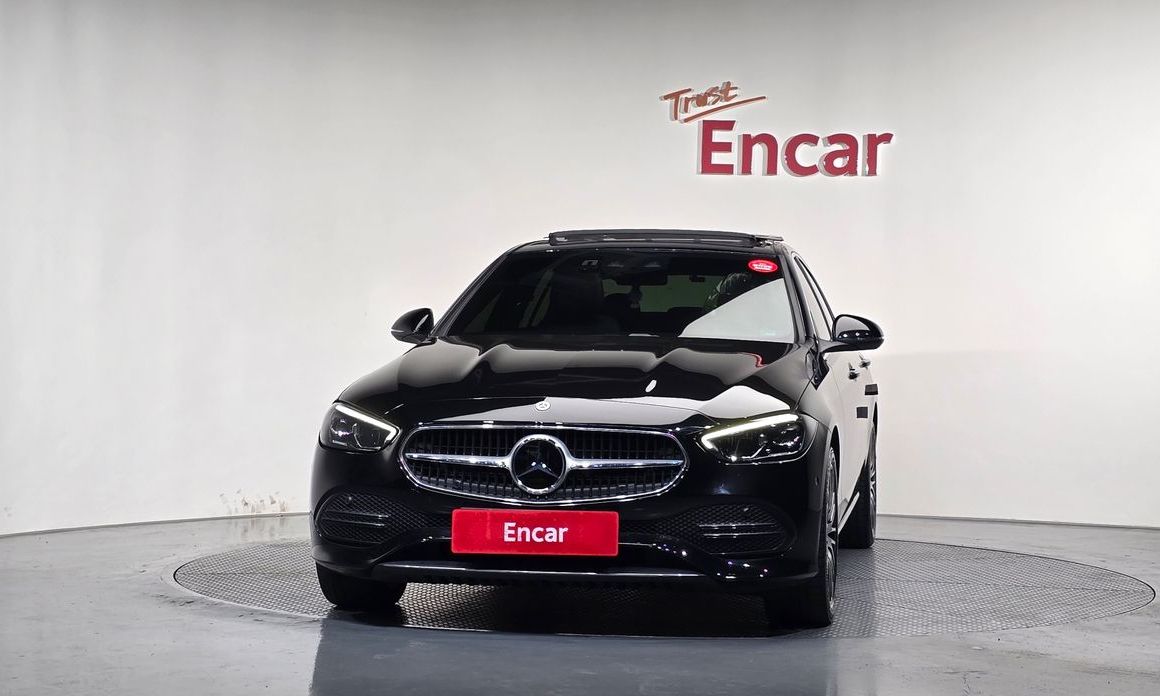 Mercedes-Benz C-Class 2023