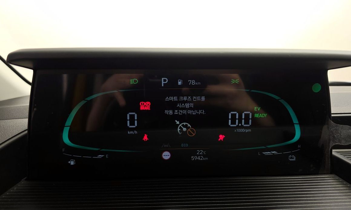 Hyundai Staria 2025