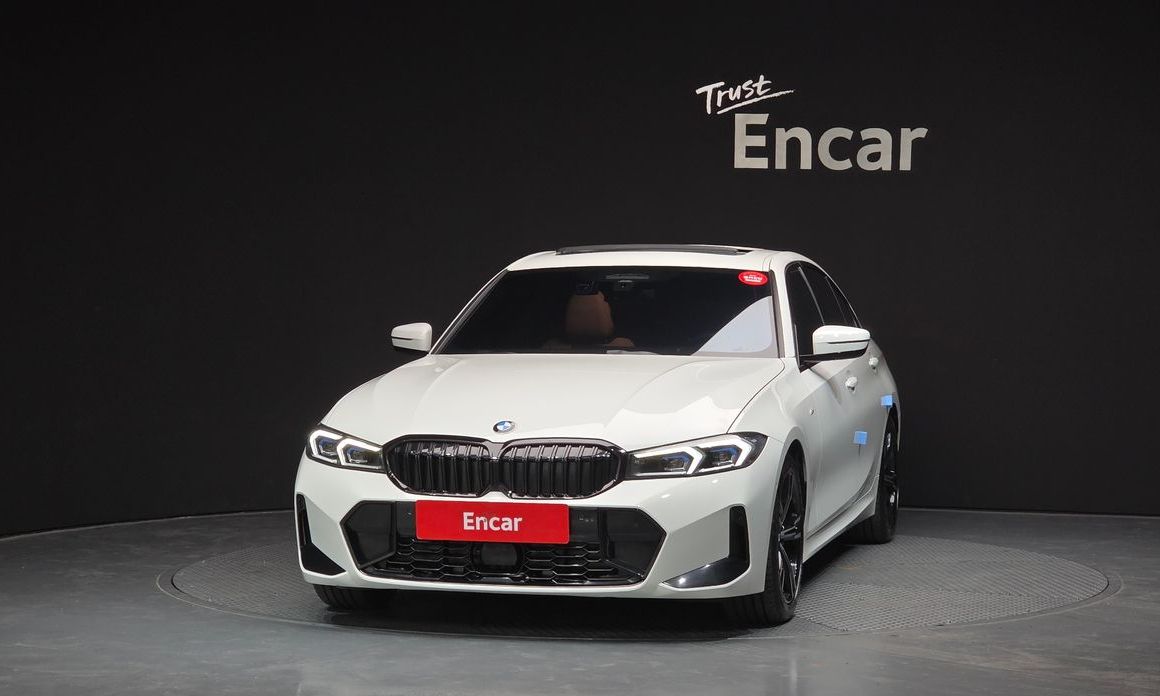 BMW 3-Series 2023