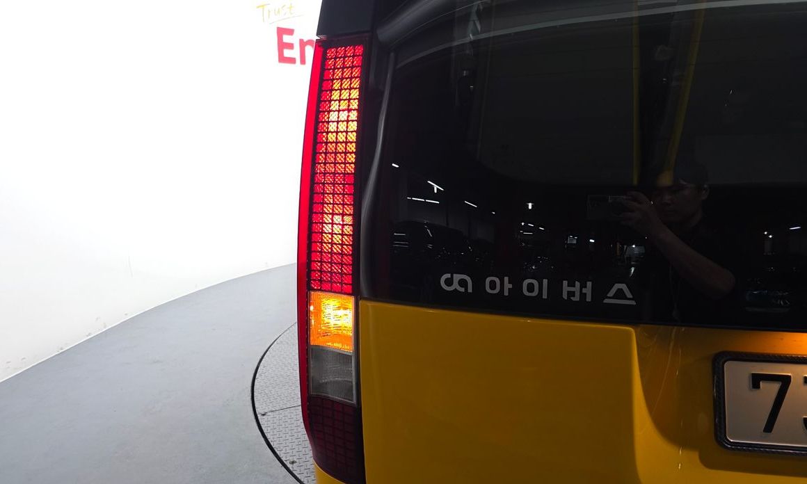 Hyundai Staria 2025