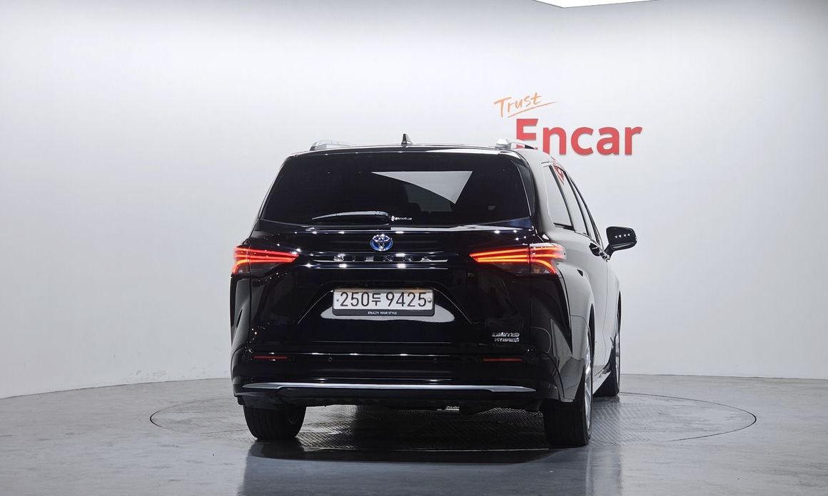 Toyota Sienna 2021