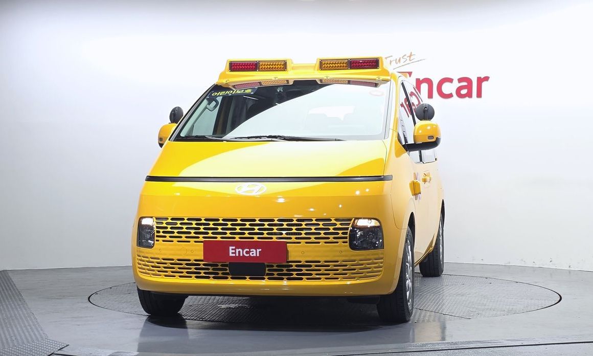 Hyundai Staria 2025