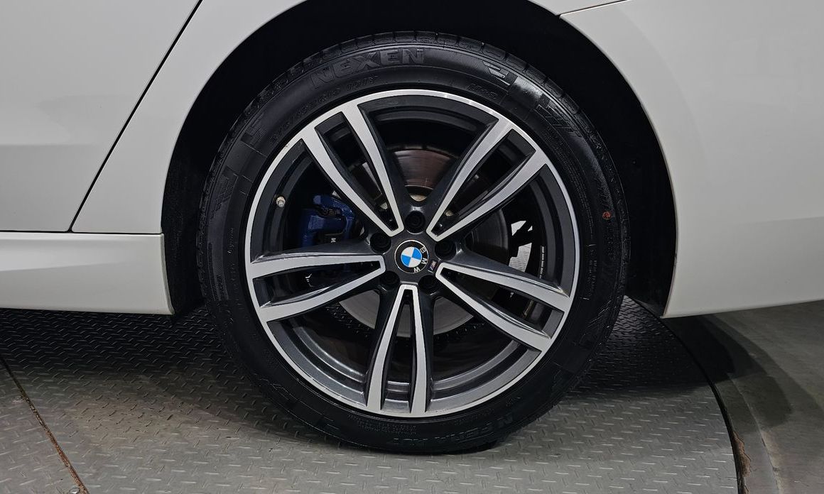 BMW Gran Turismo 2021