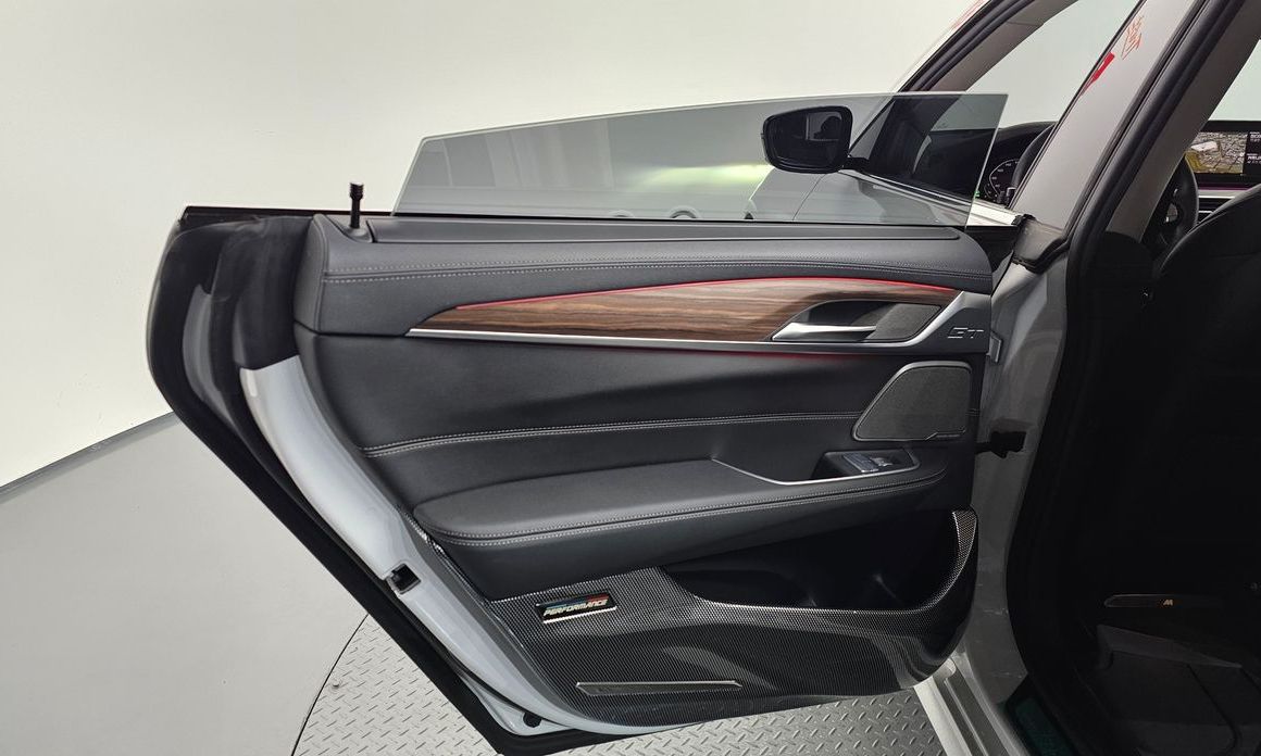 BMW Gran Turismo 2023