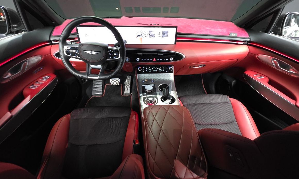Genesis GV70 2025