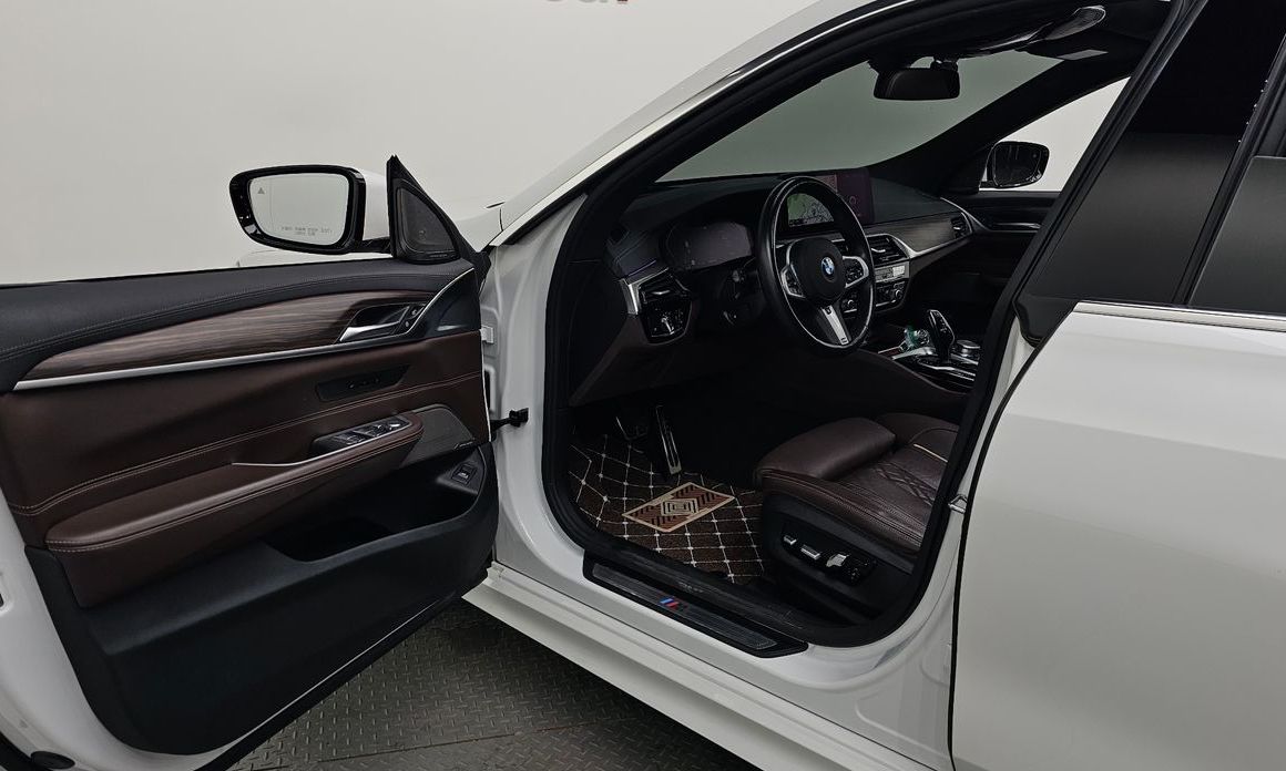 BMW Gran Turismo 2021