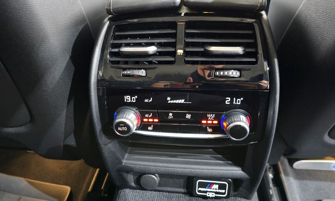 BMW Gran Turismo 2023