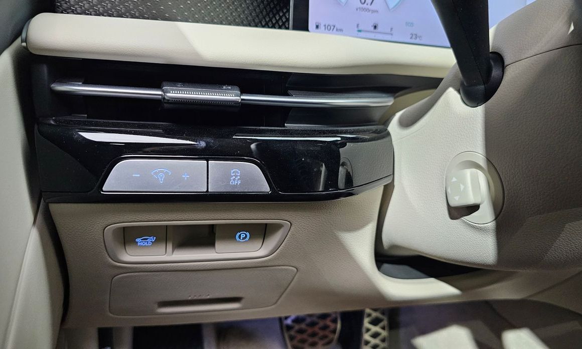 Genesis G80 2025