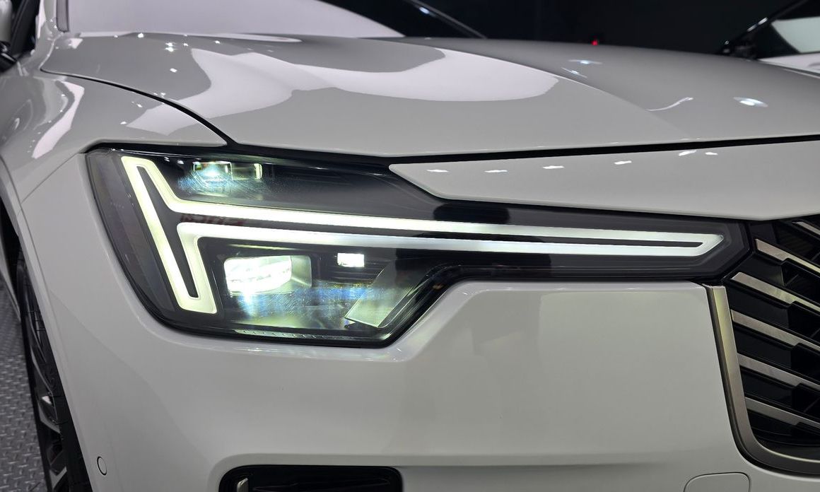 Volvo S90 2026
