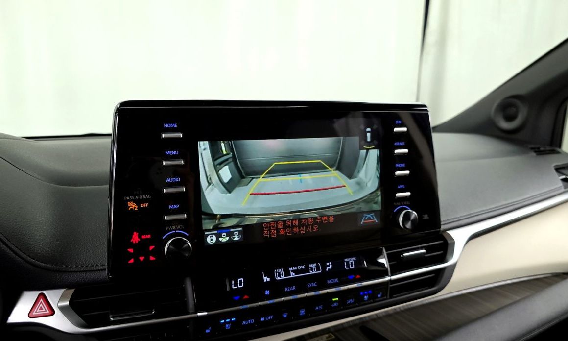 Toyota Sienna 2024