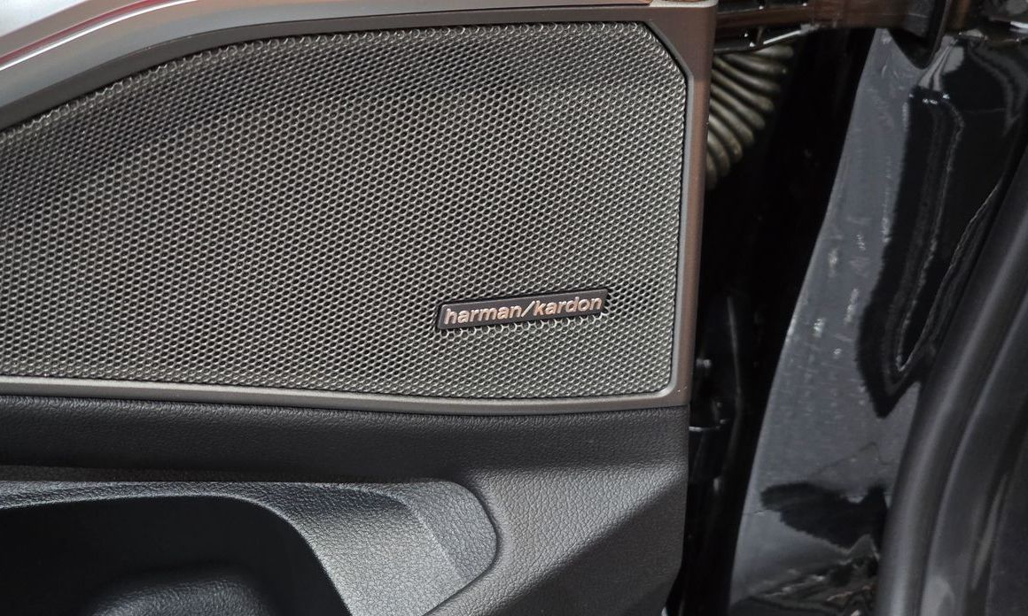 BMW 3-Series 2024