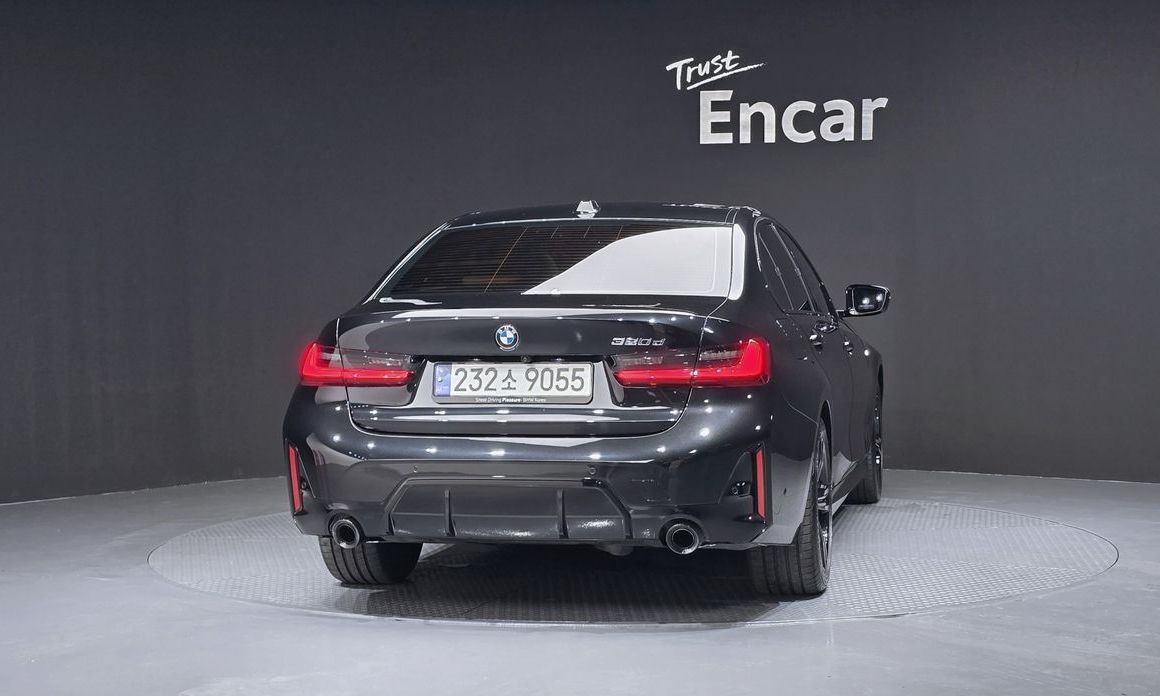 BMW 3-Series 2024