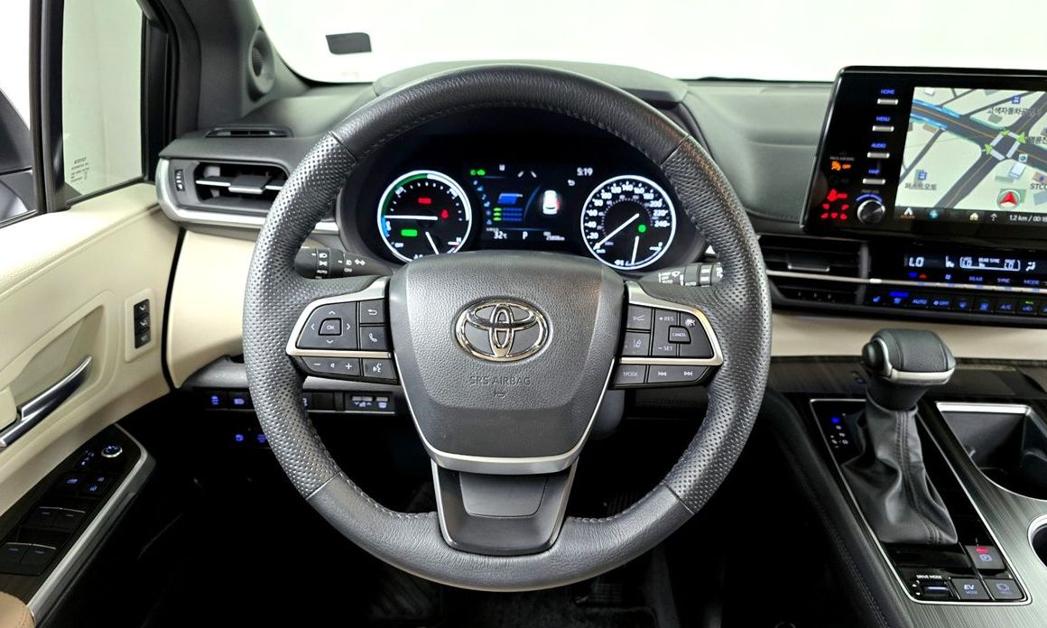 Toyota Sienna 2024